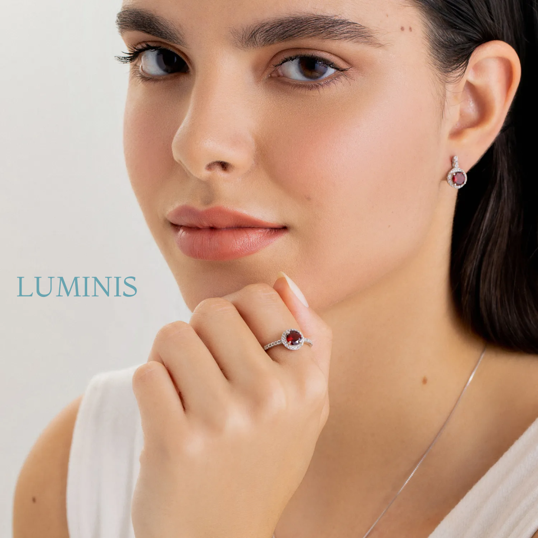 Bague Ronde avec Pierre Rouge en Argent 925