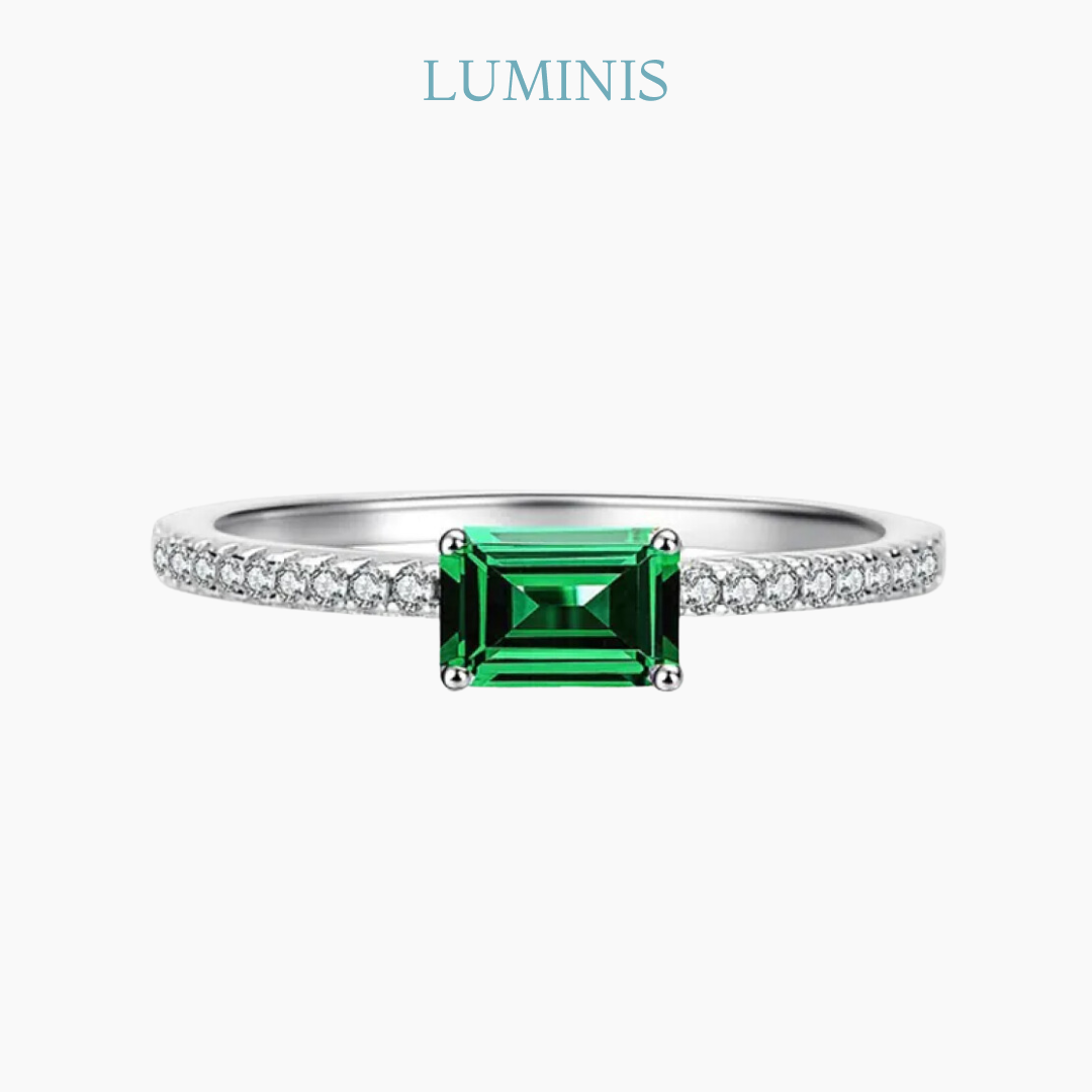 Bague Baguette Verte Sertie en Argent 925