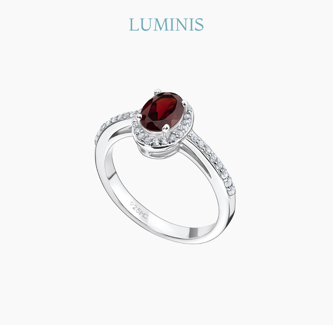 Bague Ovale avec Pierre Rouge en Argent 925
