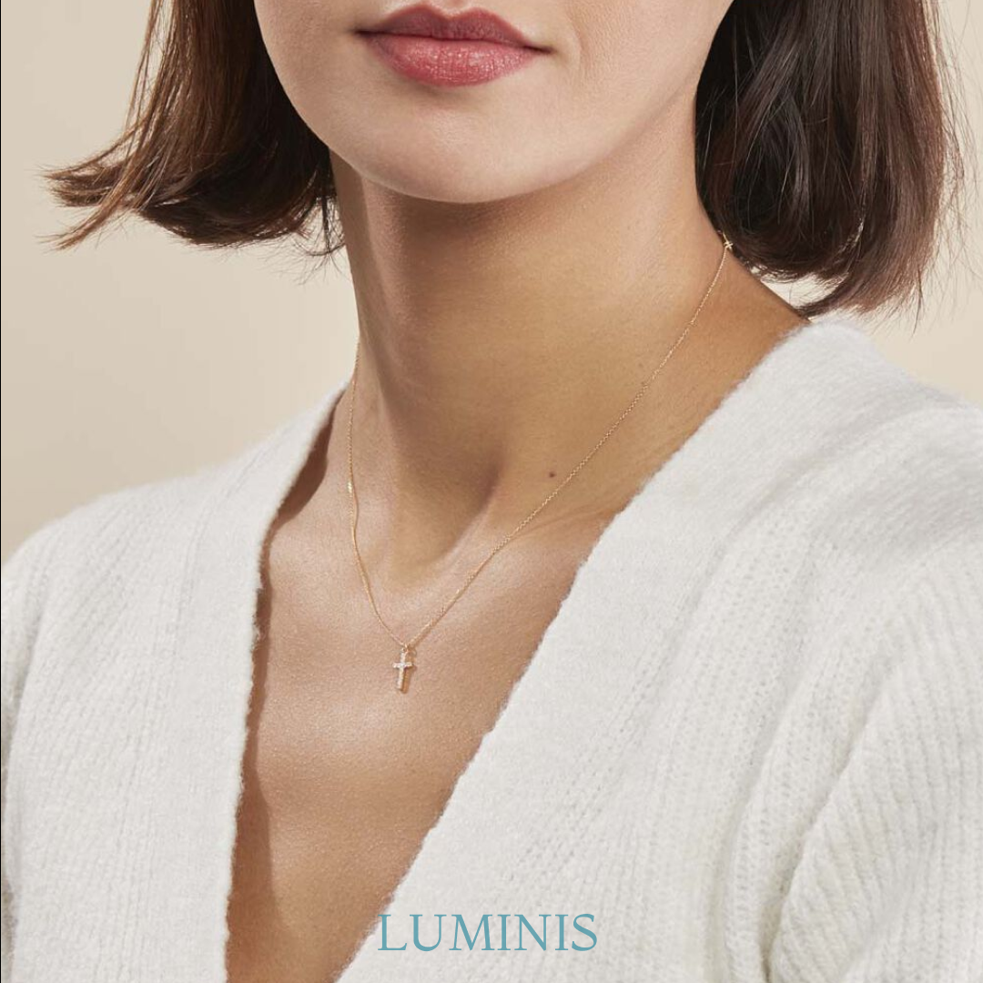 Collier Christ en Or avec Zircone