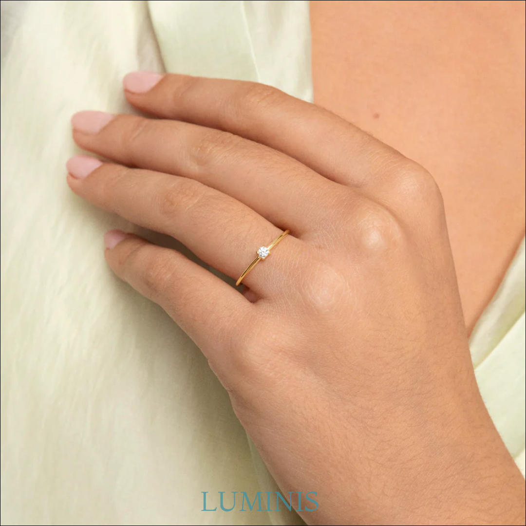 Bague Étincelle Unique en Or 18k