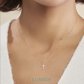Collier Christ en Or avec Zircone